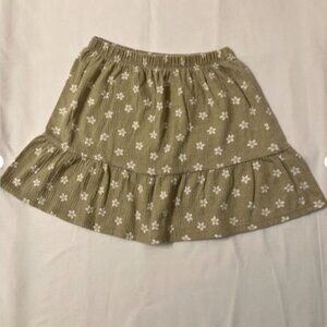 Carter's Skirt with flowers print for girls Size 8/8A